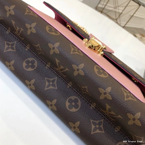 AAA Replica Ru VICTOIRE Vuitton Louis 0821